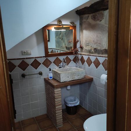 Alcoba Con Patio Del Siglo XIX Villa Villanueva de Viver Eksteriør billede