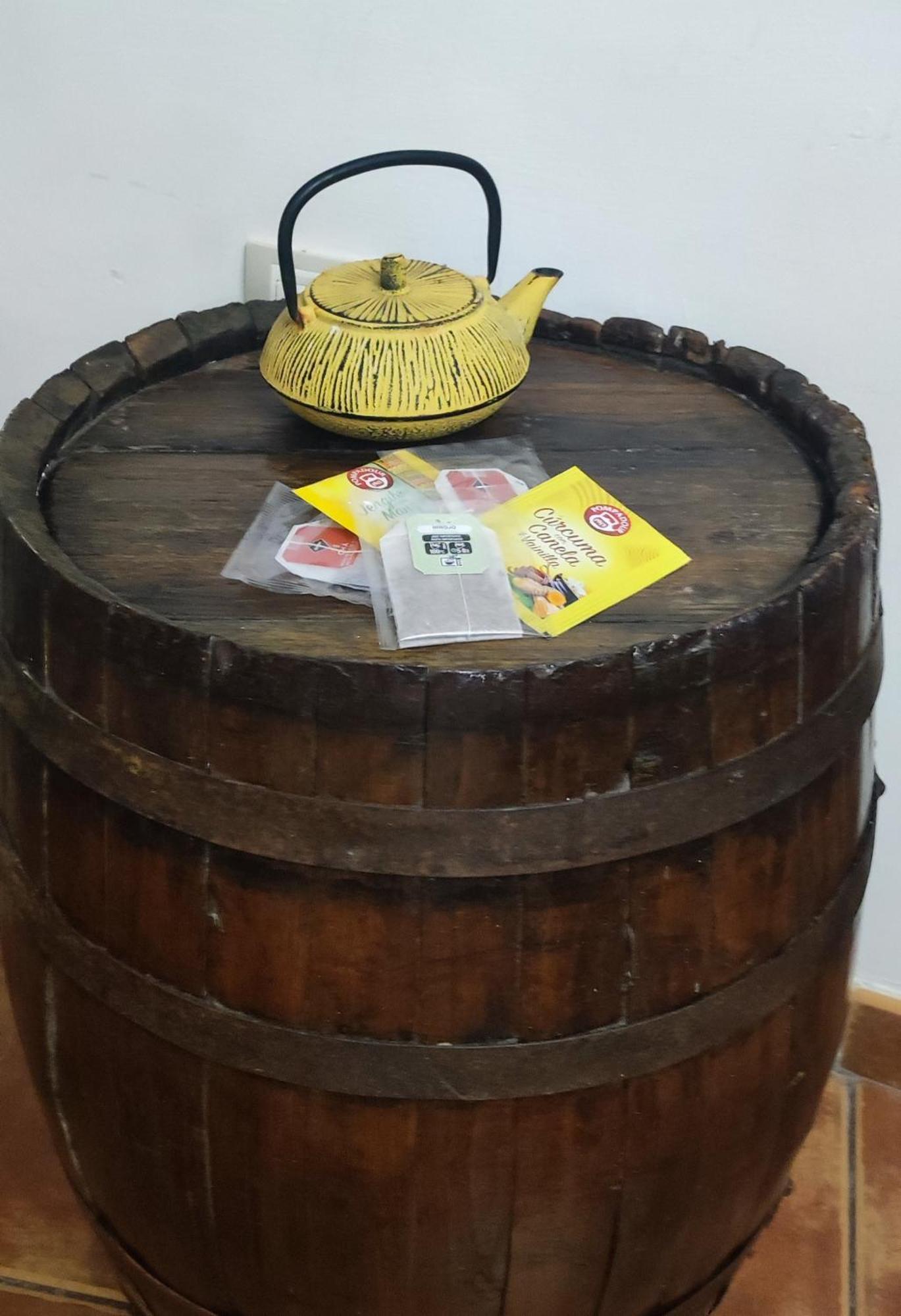 Alcoba Con Patio Del Siglo XIX Villa Villanueva de Viver Eksteriør billede